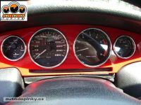 EVO RINGS r�me�ky kolem palubn�ch p��stroj� z le�t�n�ho hlin�ku Fiat Coupe  -- rok v�roby 94-00� ( po�et d�l� v sad� 4 )